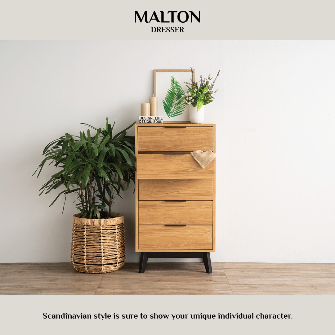Malton_Dresser_1
